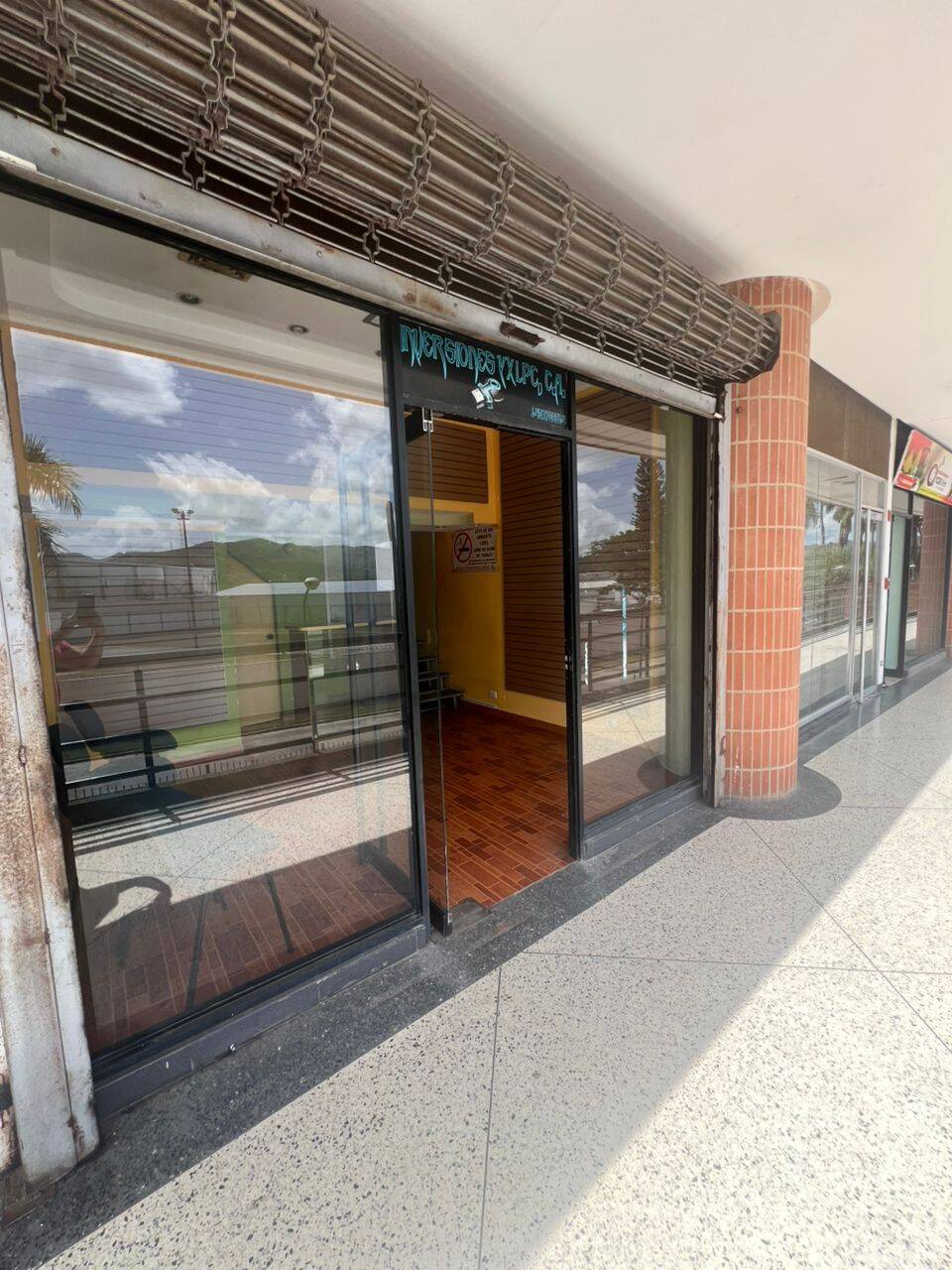 #6 - Oficina para Venta en Santa Teresa del Tuy - M